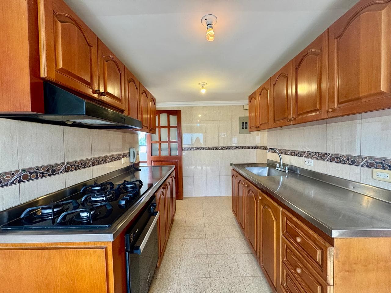 Apartamento en arriendo en El Campestre La Frontera, El Poblado, Medellín — foto 4 de 20
