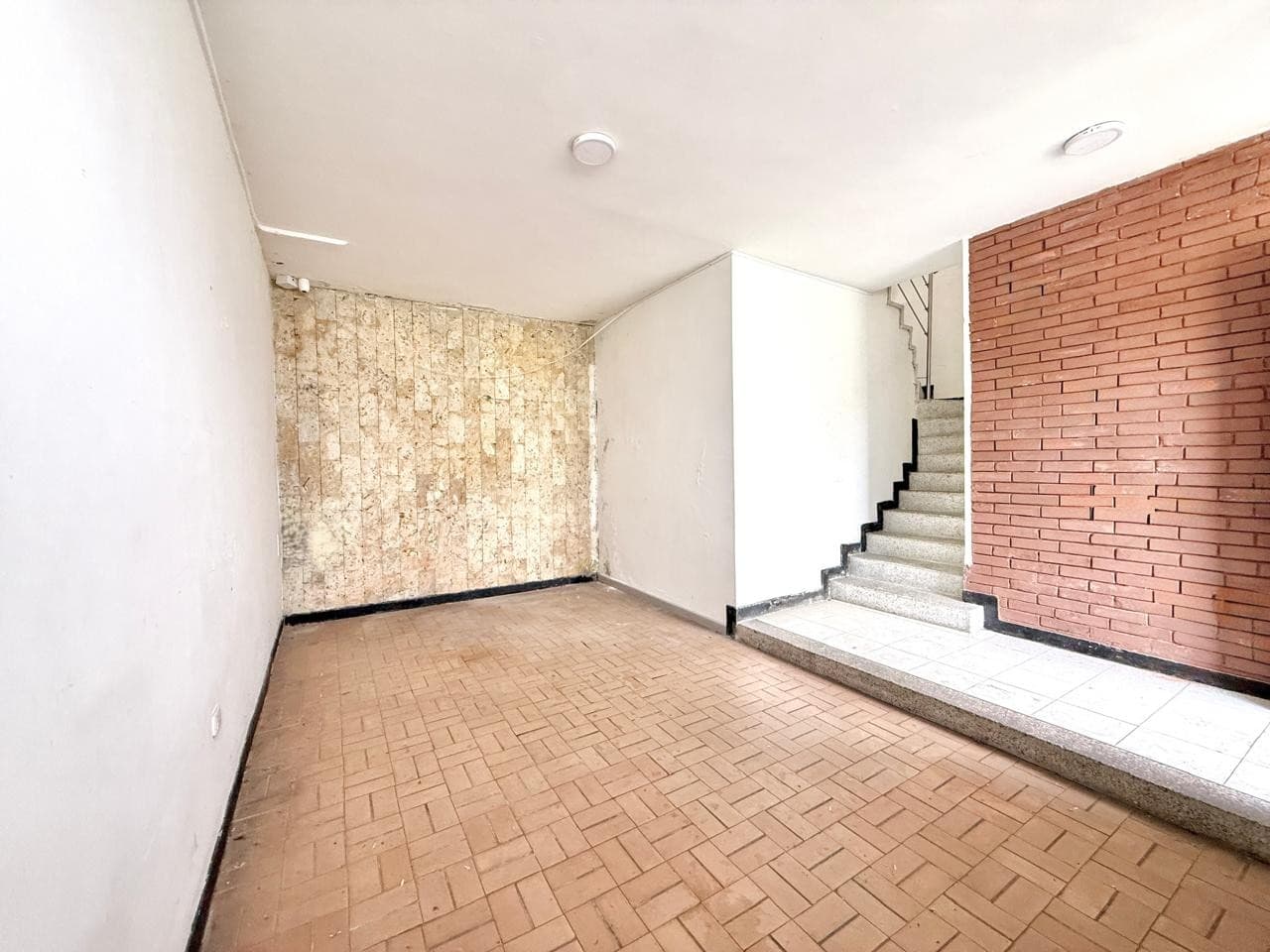 Casa Comercial en arriendo en Maraya, 30 De Agosto, Pereira — foto 1 de 17
