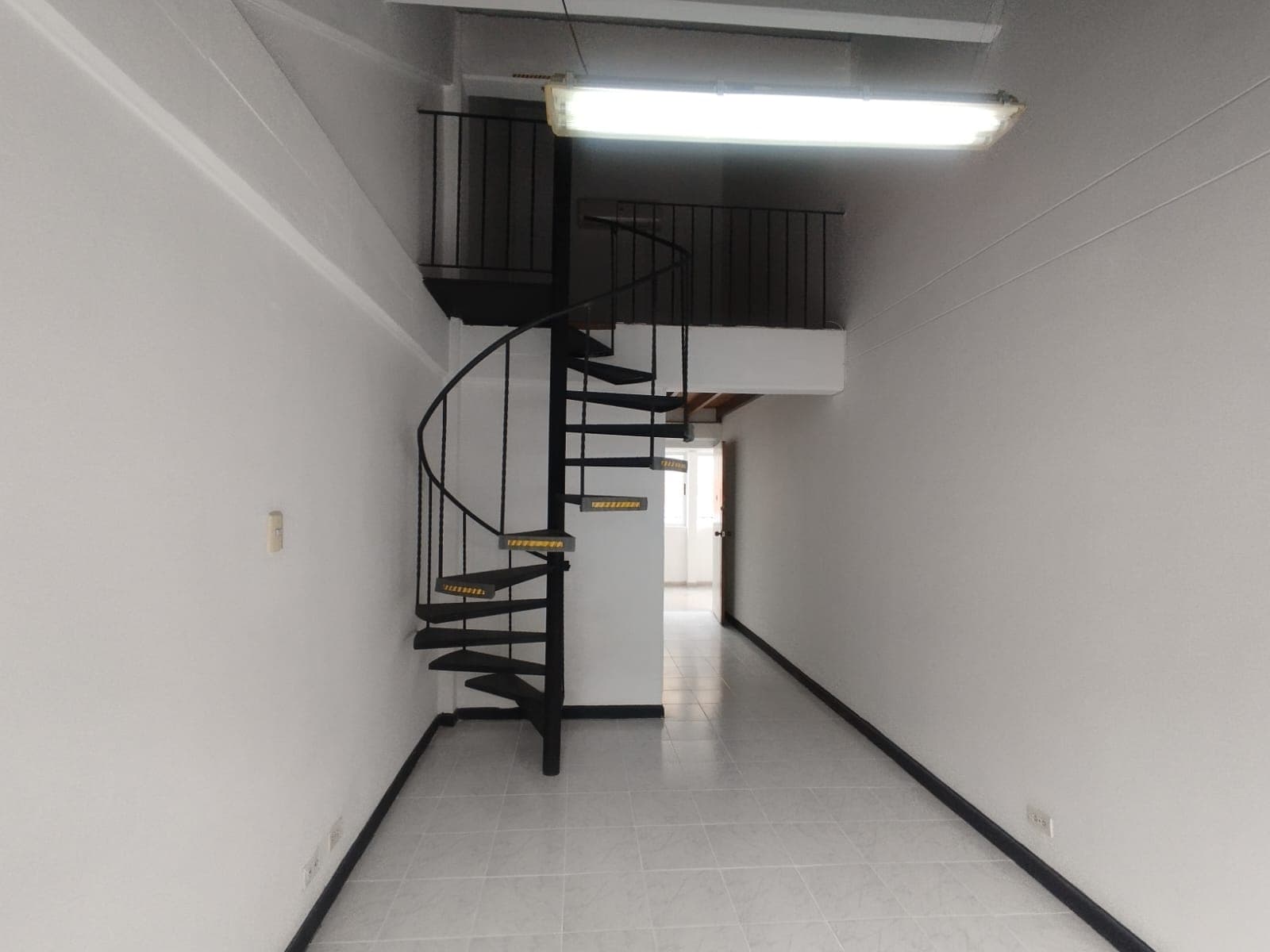 Oficina en arriendo en San Diego, El Poblado, Medellín — foto 4 de 14