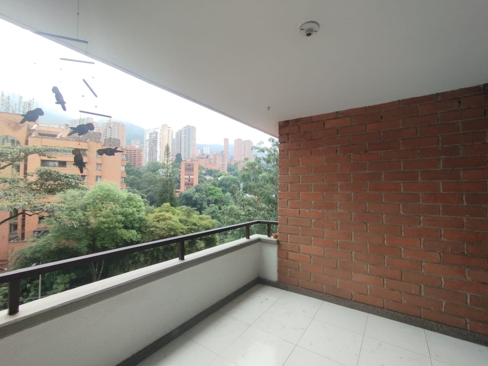 Apartamento en arriendo en El Tesoro, El Poblado, Medellín — foto 4 de 20