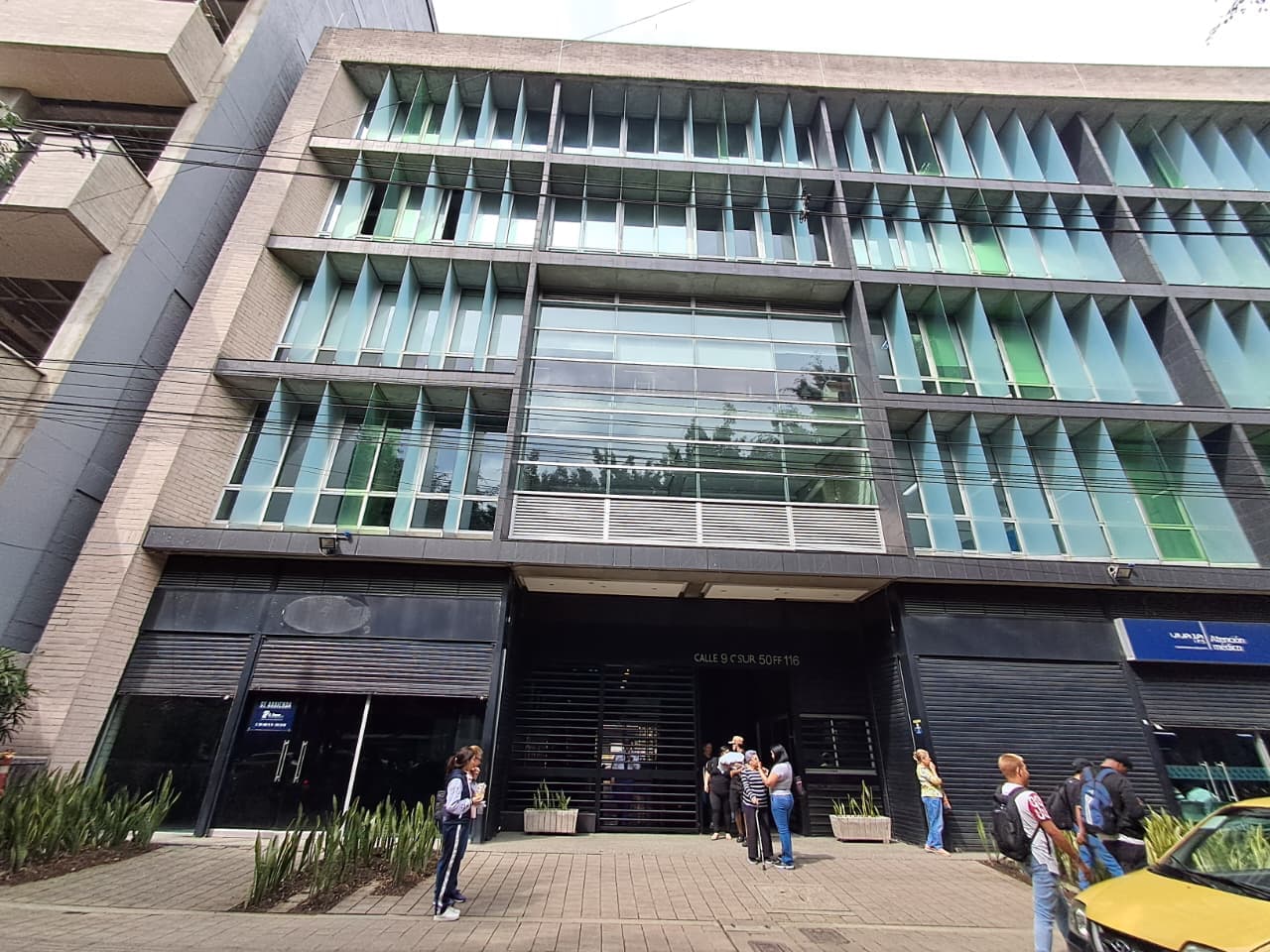 Local en arriendo en Guayabal, Medellín — foto 1 de 14