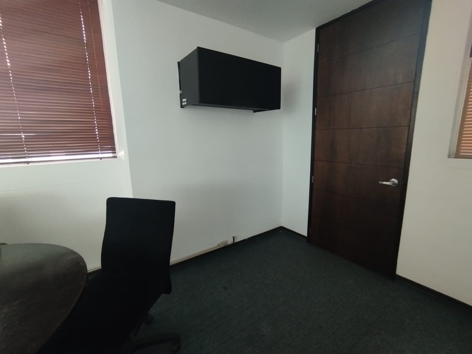 Oficina en arriendo en Los Balsos, El Poblado, Medellín — foto 4 de 12