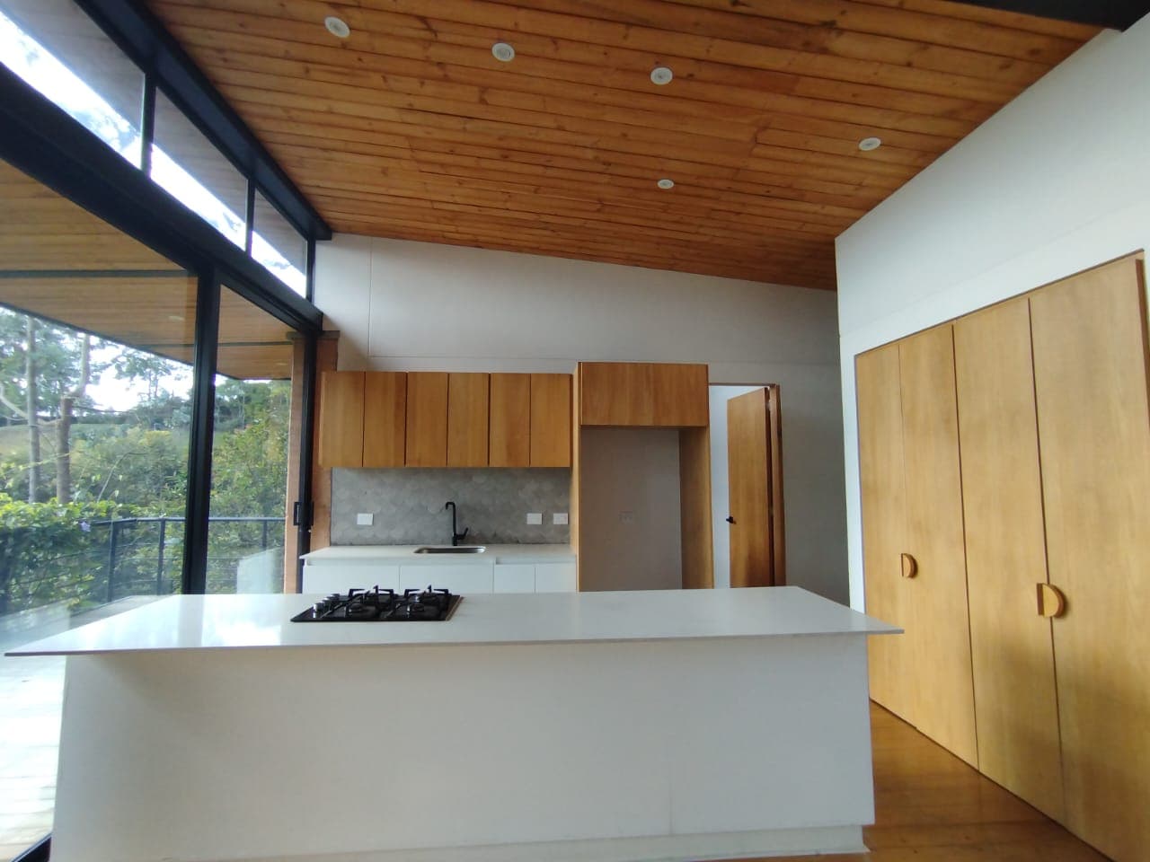 Casa Campestre en arriendo en El Carmen De Viboral — foto 3 de 20
