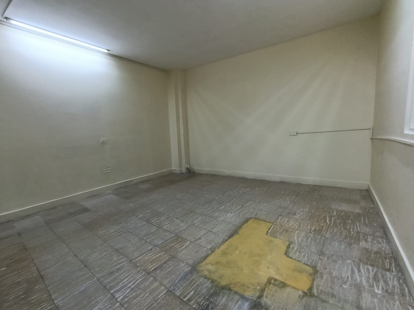 Bodega en arriendo en La Floresta, La America, Medellín — foto 3 de 19