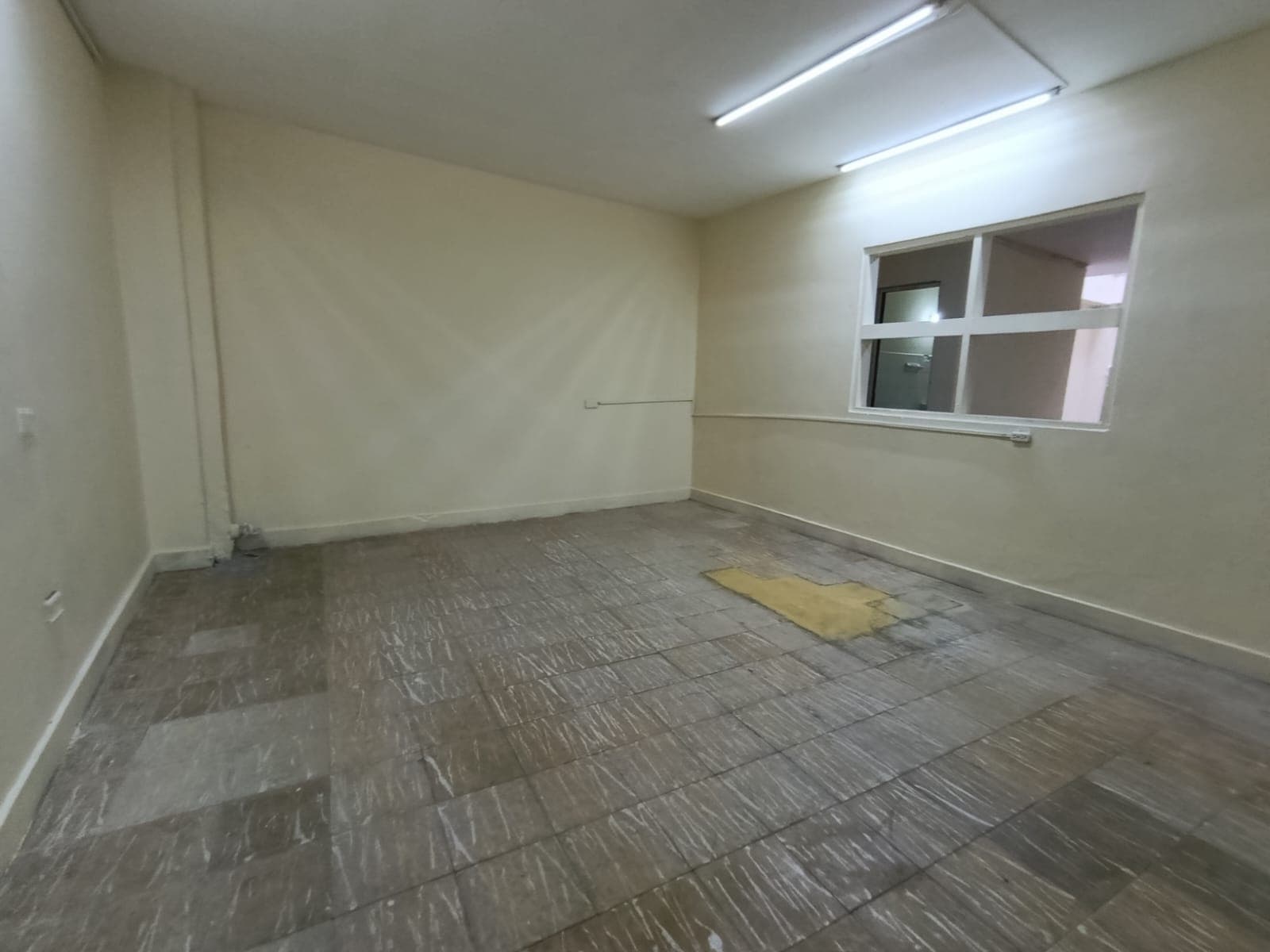 Bodega en arriendo en La Floresta, La America, Medellín — foto 5 de 19