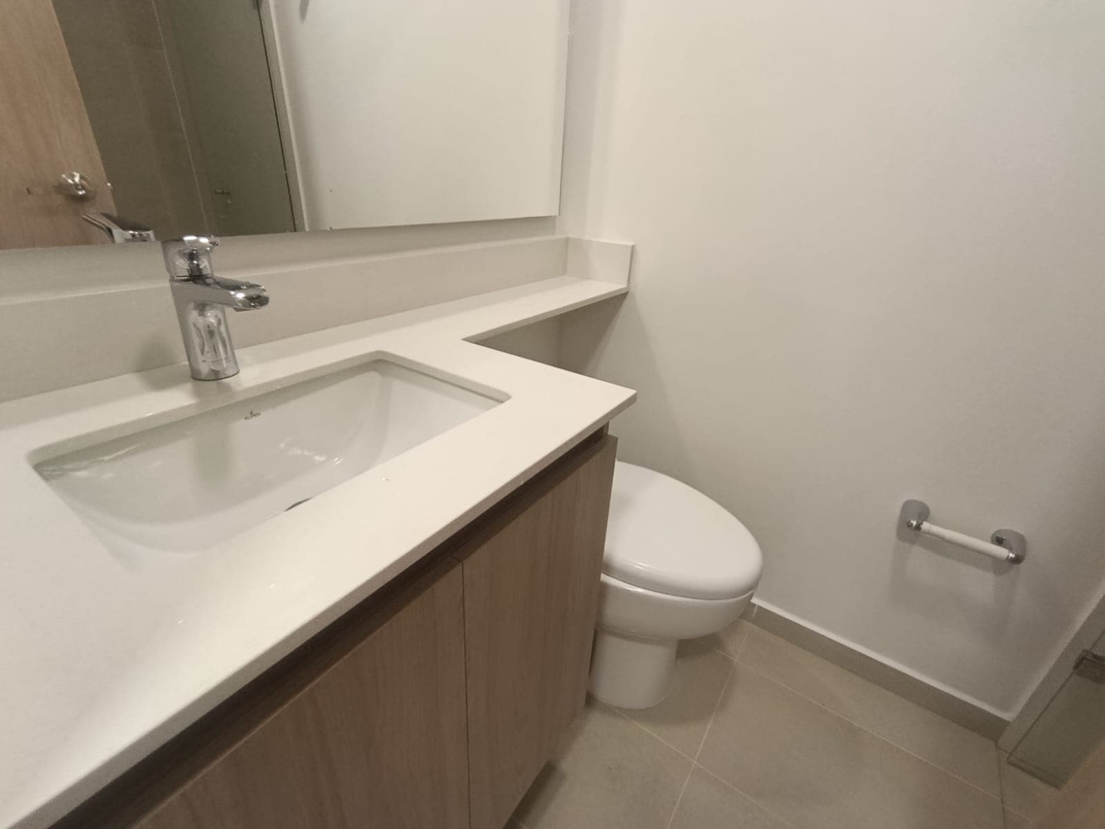 Apartamento en arriendo en Loma San José, Sabaneta — foto 4 de 20