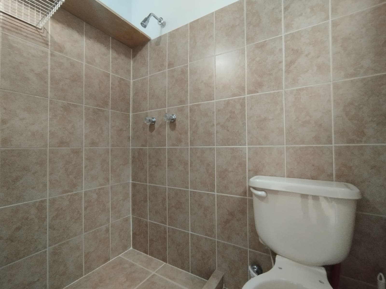 Casa Comercial en arriendo en Laureles, Medellín — foto 4 de 20