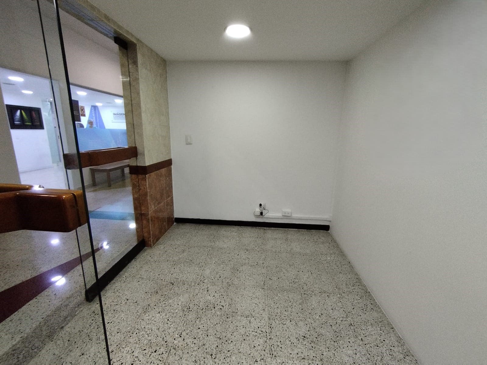 Oficina en arriendo en San Diego, El Poblado, Medellín — foto 2 de 16