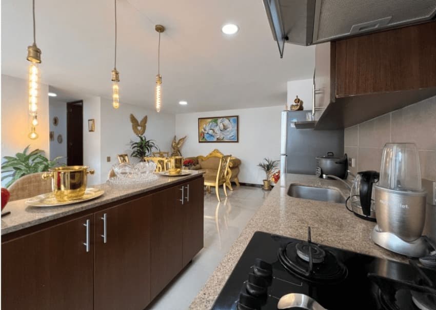 Apartamento en arriendo en San Lucas, El Poblado, Medellín — foto 3 de 17