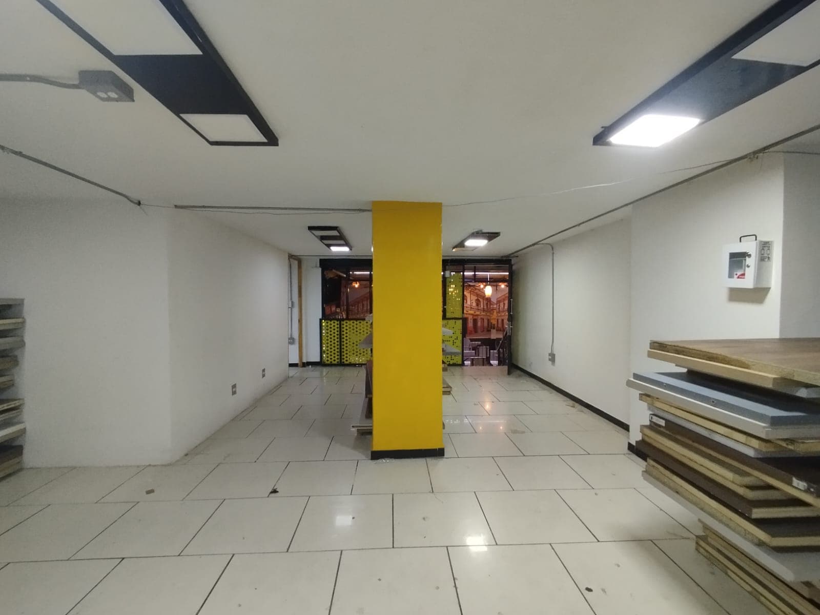 Local en arriendo en La Candelaria, Centro, Medellín — foto 5 de 12