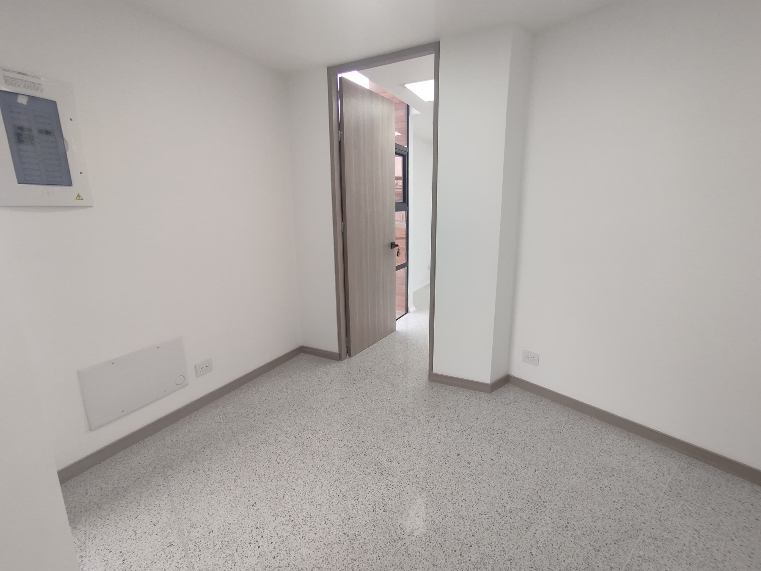 Consultorio en arriendo en San Diego, El Poblado, Medellín — foto 2 de 10