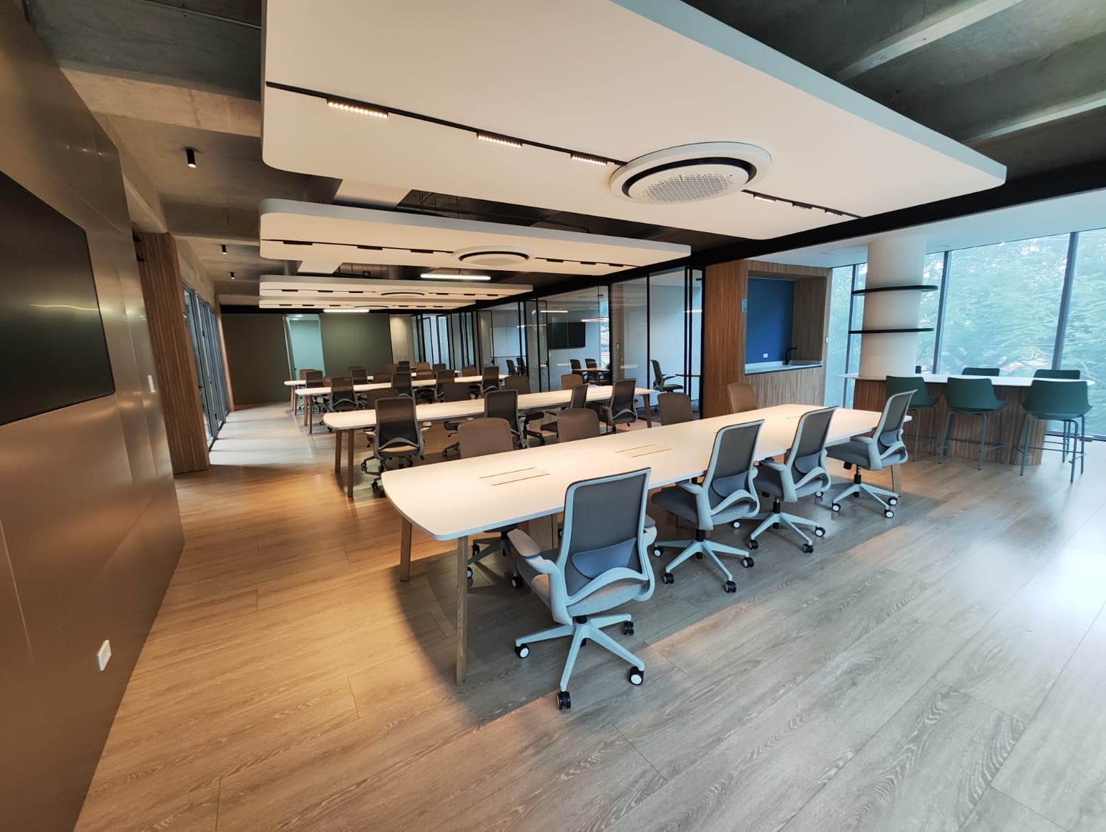 Oficina en arriendo en Estadio, Laureles, Medellín — foto 1 de 20