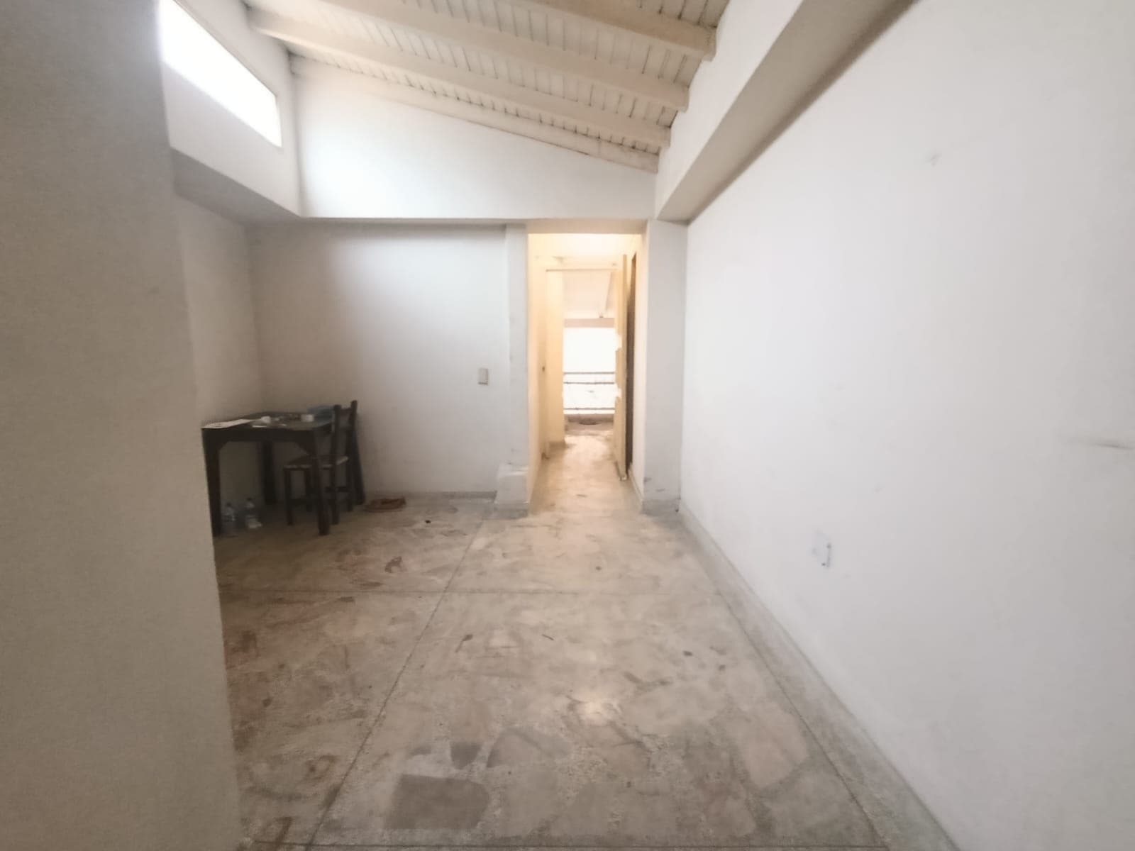 Local en arriendo en Marinilla — foto 2 de 8