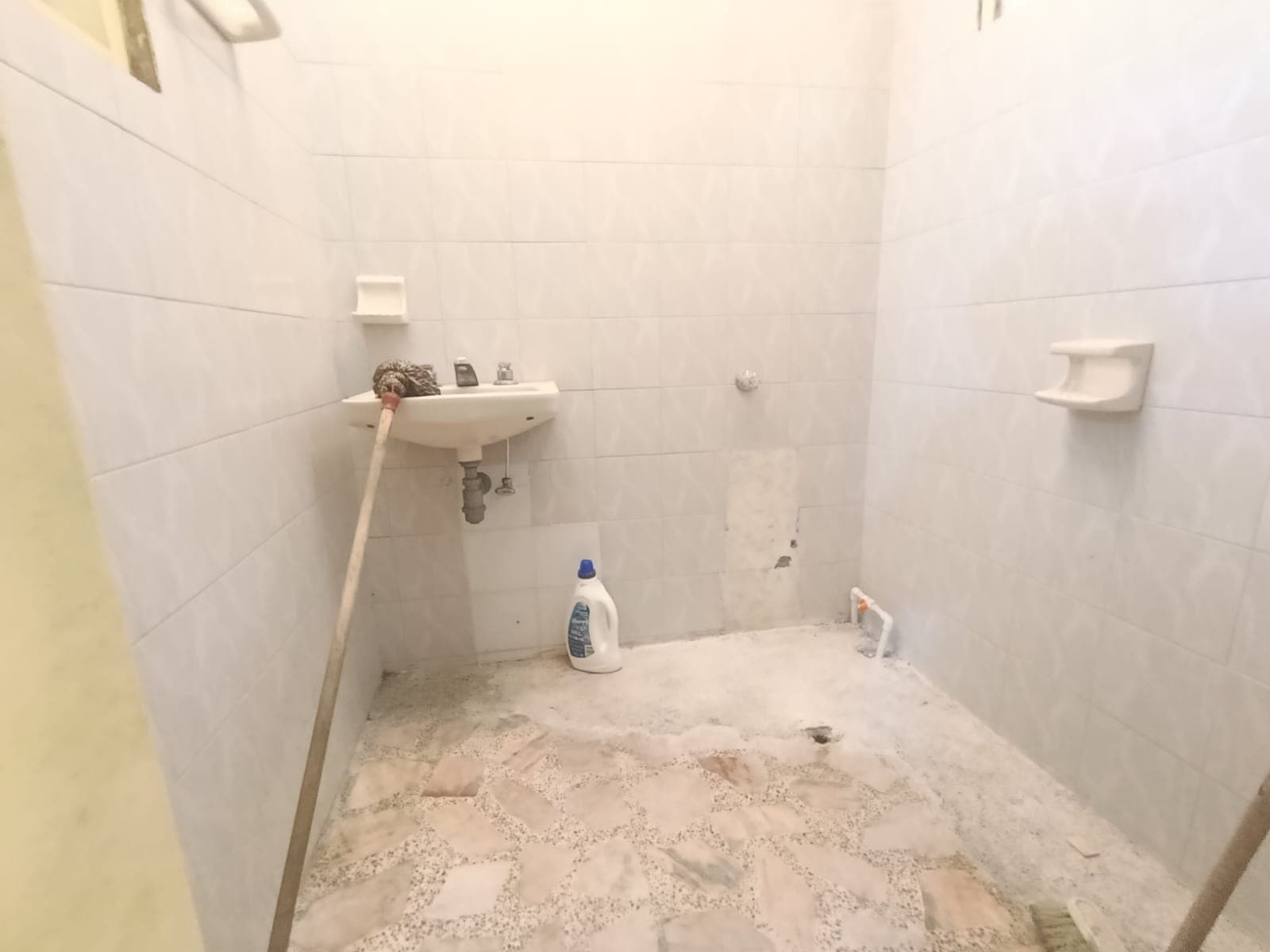 Local en arriendo en Marinilla — foto 2 de 8