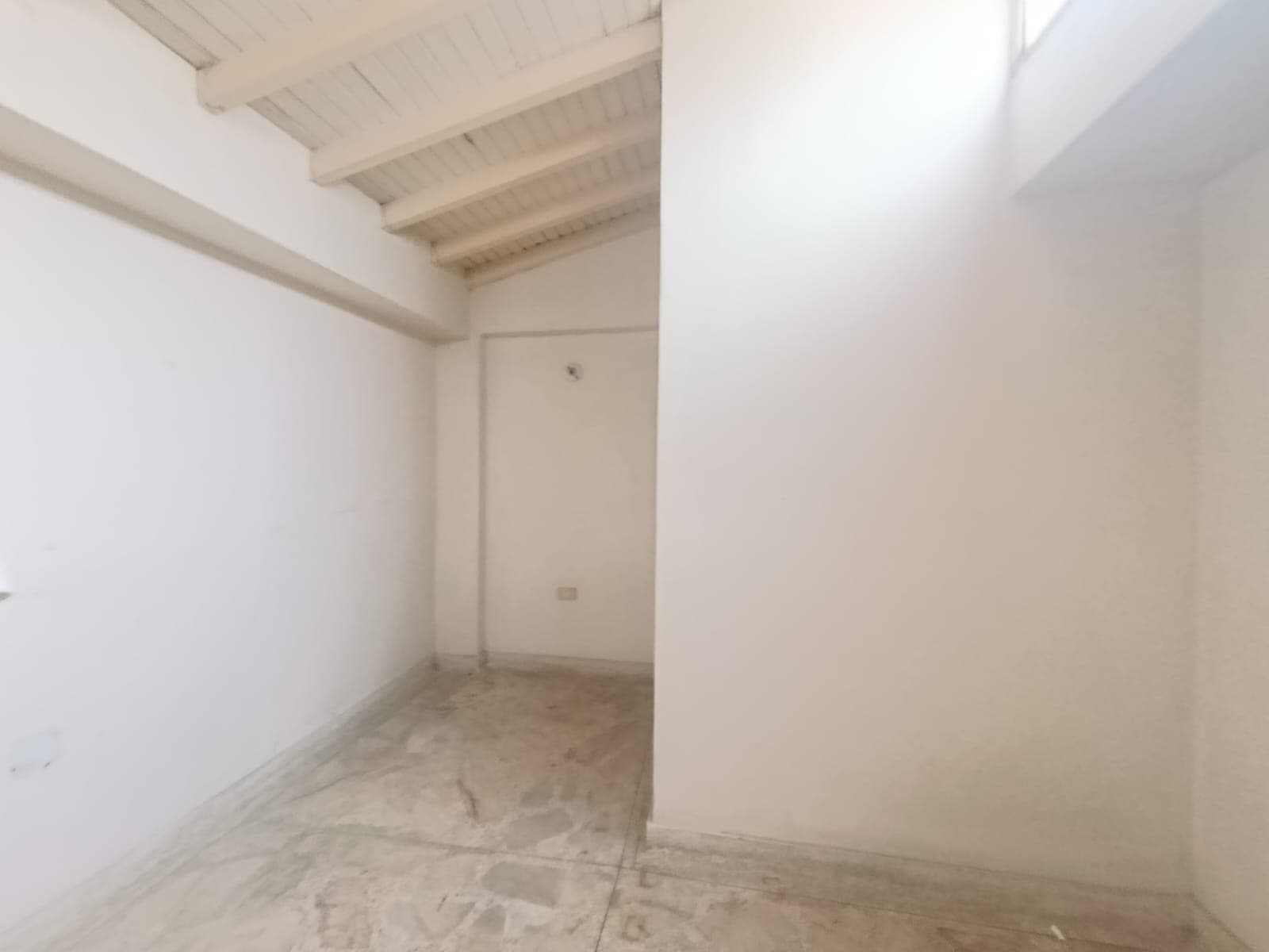 Local en arriendo en Marinilla — foto 3 de 9