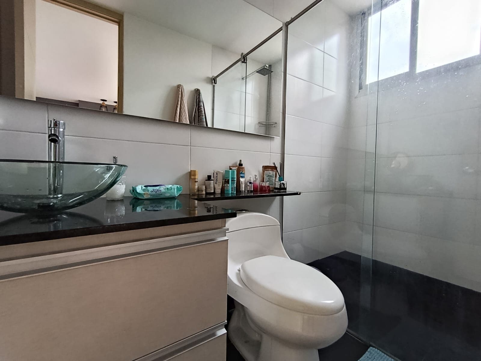 Apartamento en arriendo en Castropol, El Poblado, Medellín — foto 5 de 20