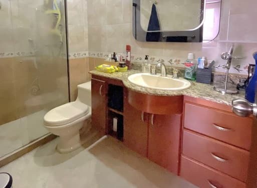 Apartamento en arriendo en Los Balsos, El Poblado, Medellín — foto 2 de 17