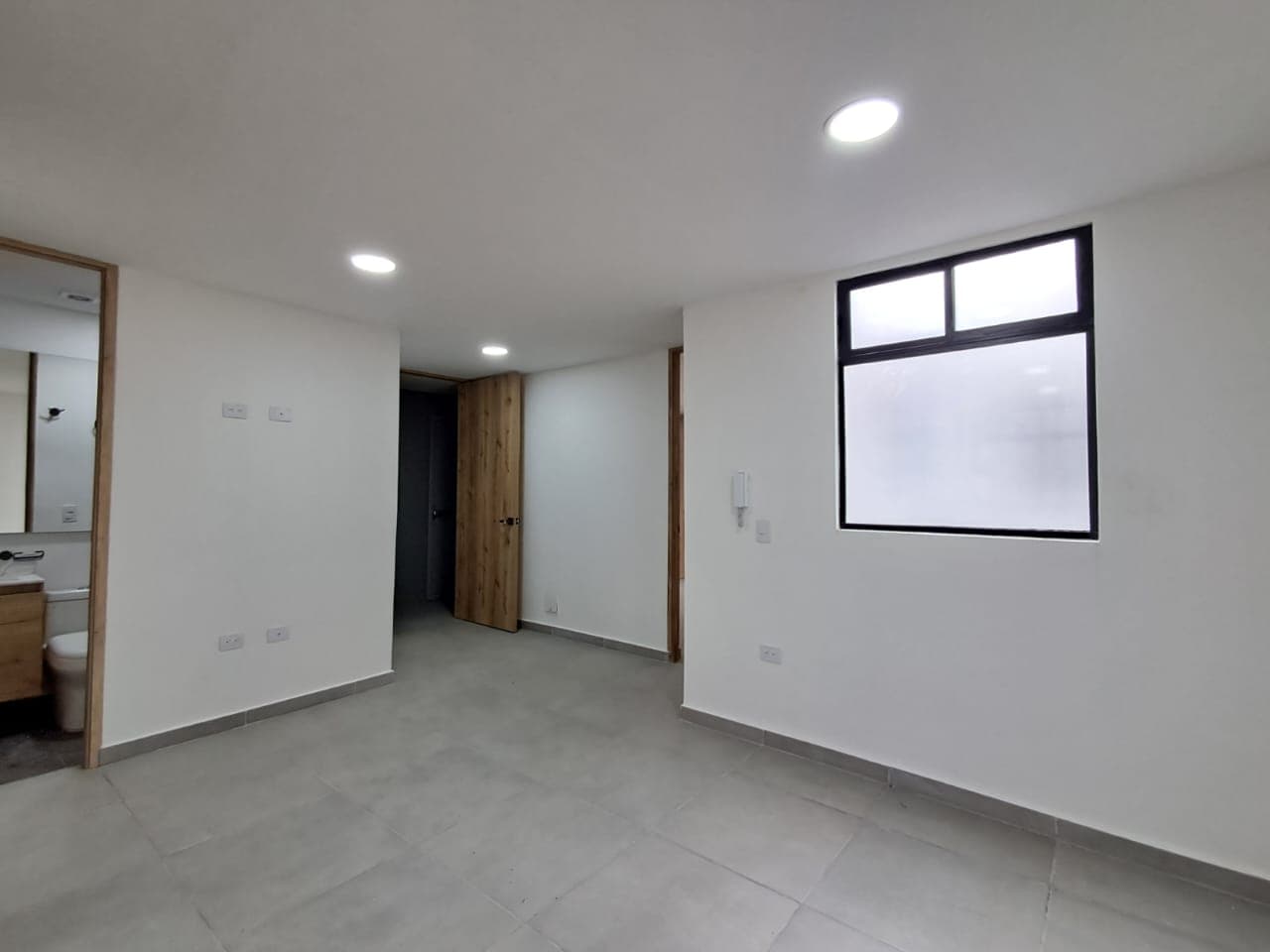 Apartamento en arriendo en La Candelaria, Centro, Medellín — foto 2 de 12