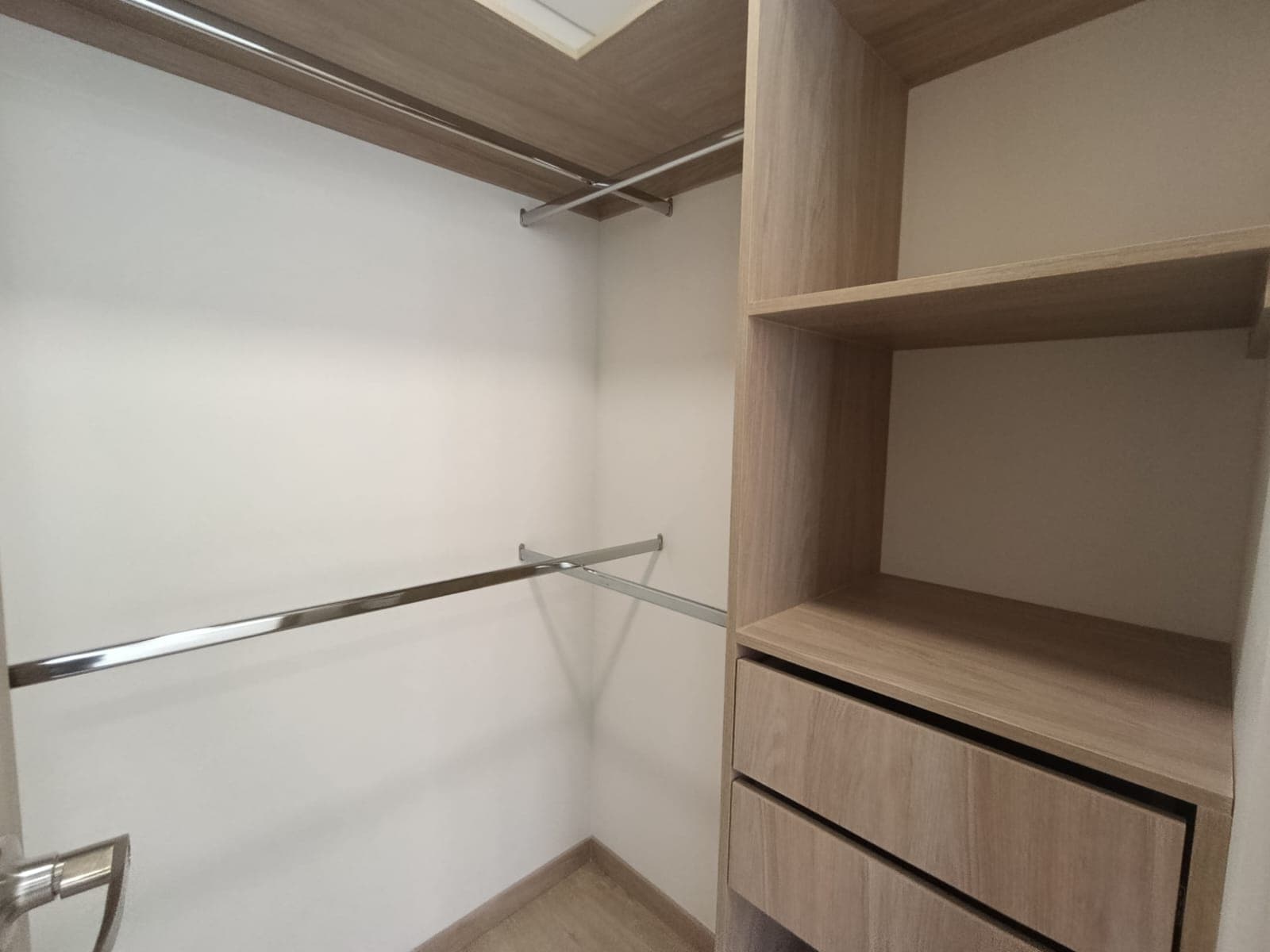Apartamento en arriendo en Vegas De San José, Sabaneta — foto 5 de 20