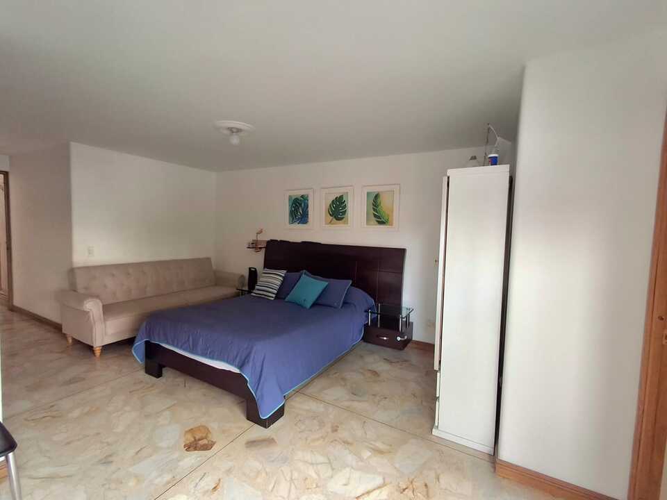 Apartamento en arriendo en Laureles, Medellín — foto 2 de 12