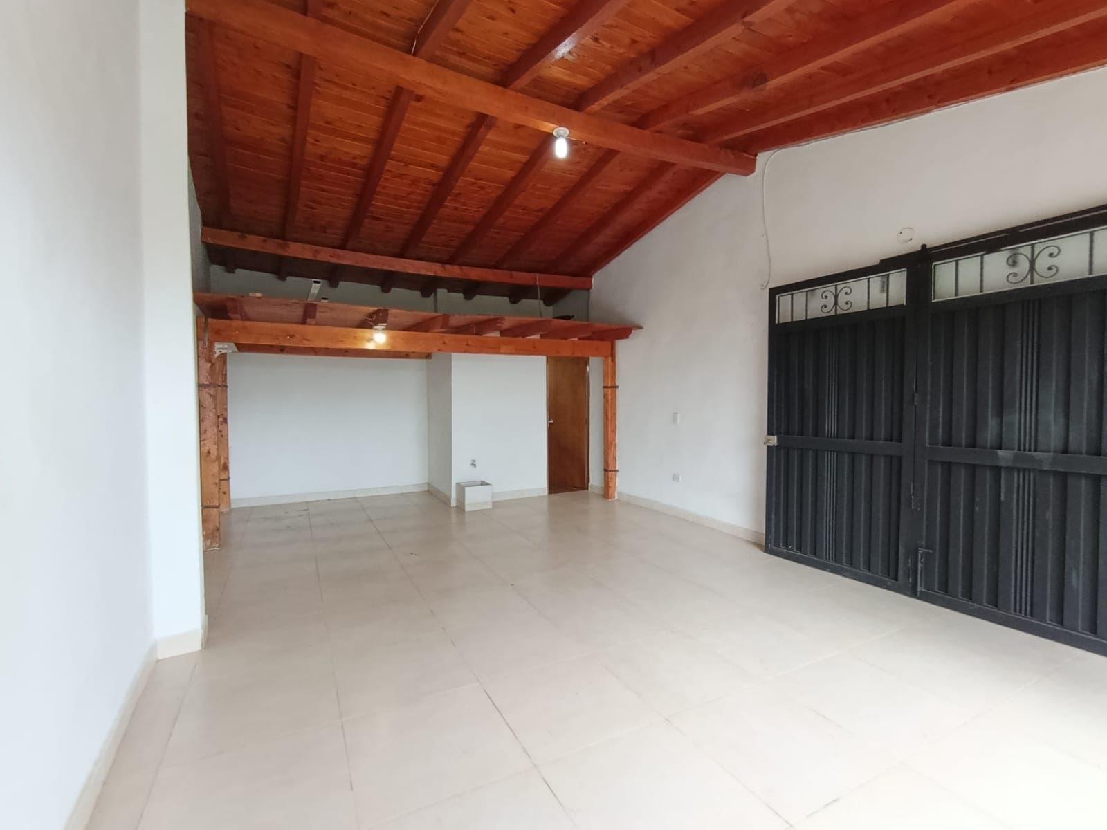 Local en arriendo en El Carmen De Viboral — foto 4 de 11
