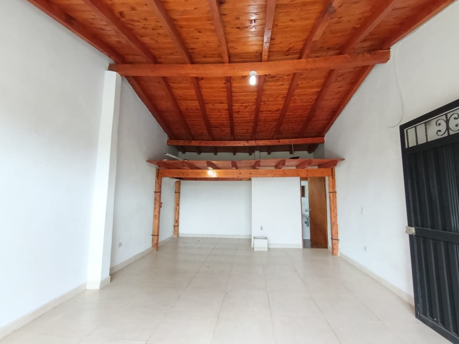 Local en arriendo en El Carmen De Viboral — foto 5 de 11