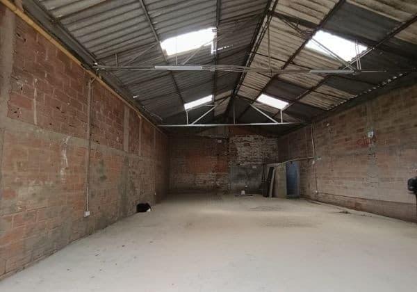 Bodega en arriendo en San Javier, Medellín — foto 2 de 11