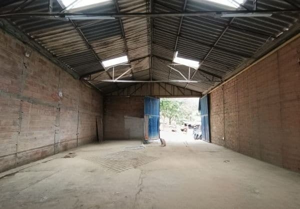 Bodega en arriendo en San Javier, Medellín — foto 5 de 11