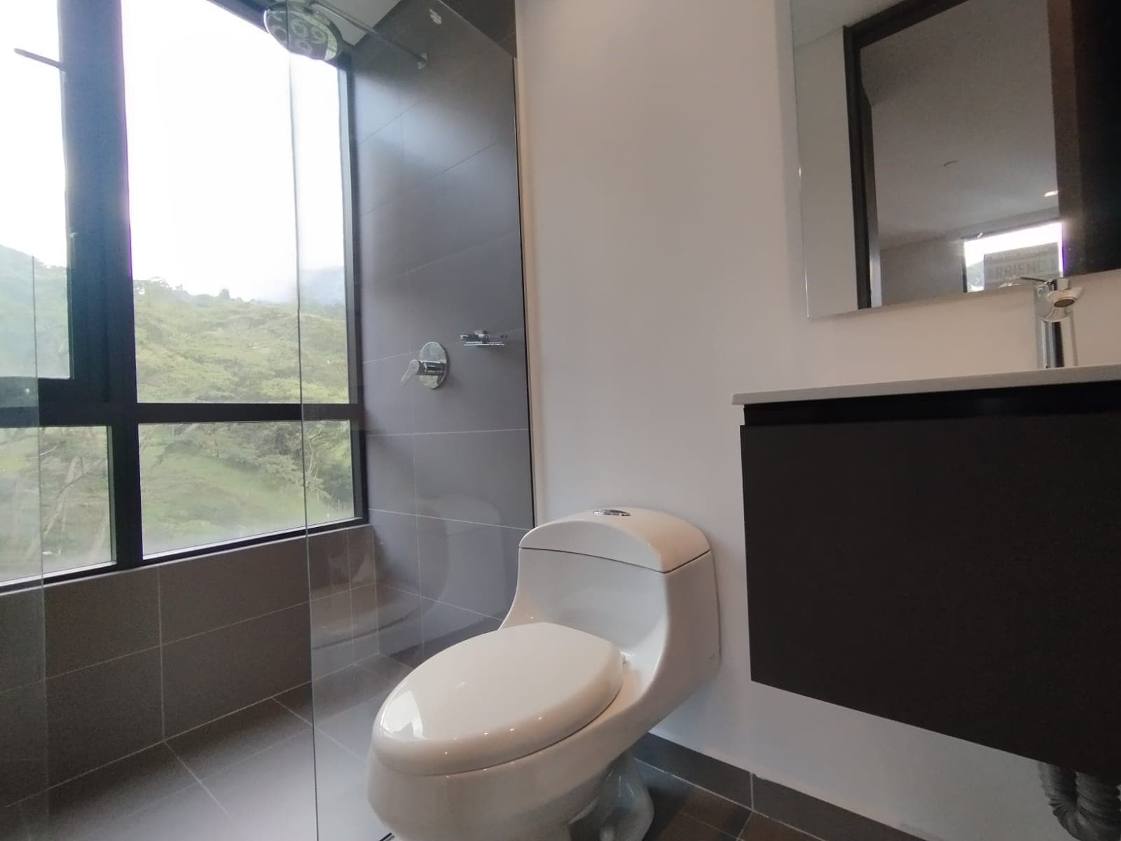 Apartamento en arriendo en Las Palmas, Centro, Medellín — foto 2 de 20