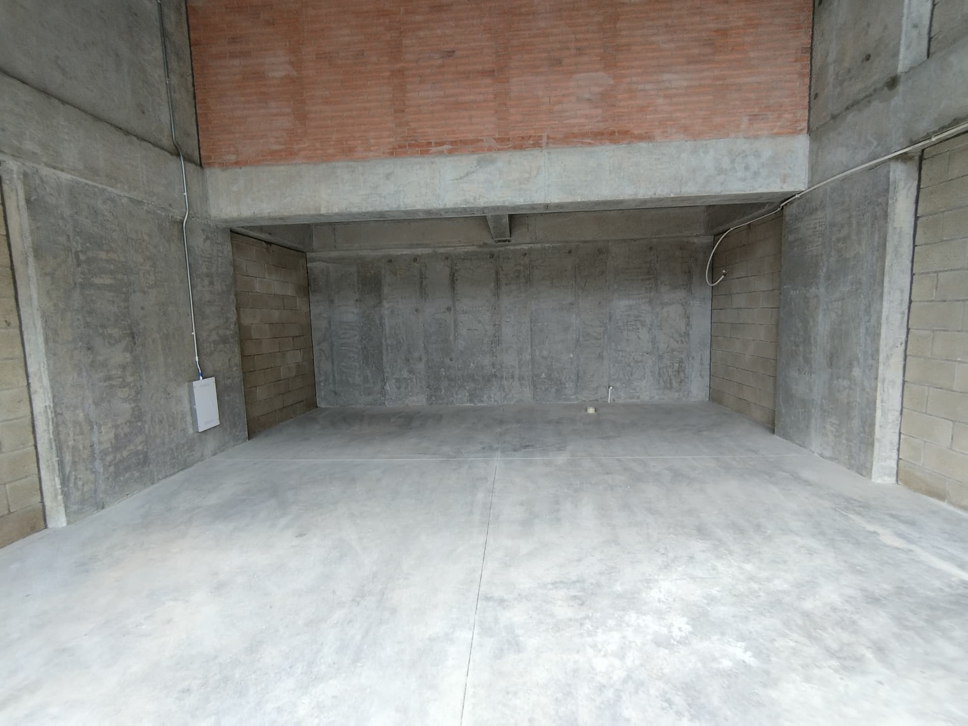 Local en arriendo en Rionegro — foto 1 de 9