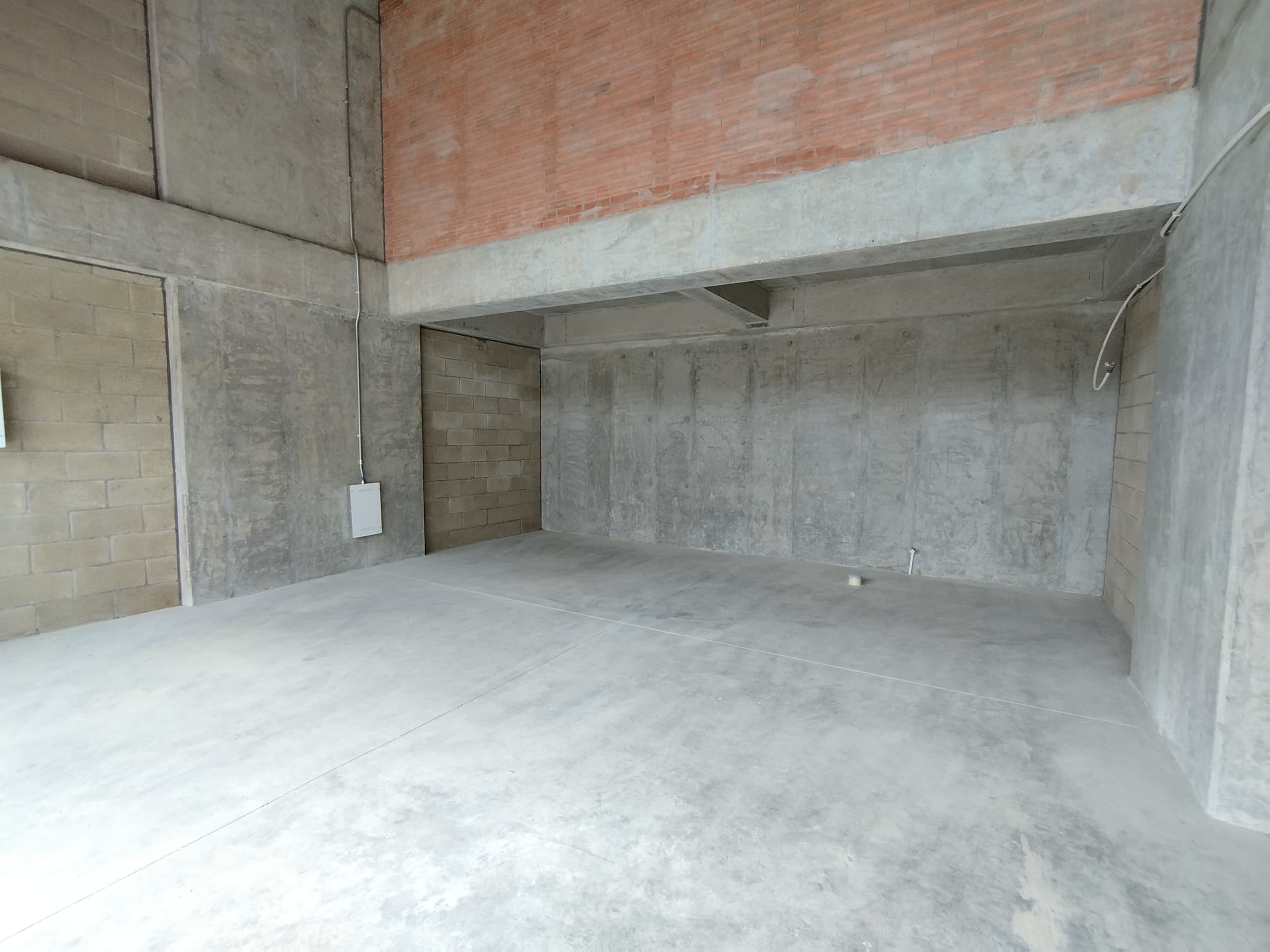 Local en arriendo en Rionegro — foto 2 de 9