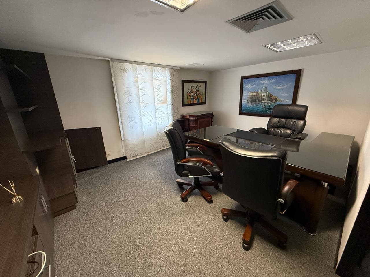 Oficina en arriendo en Alejandría, El Poblado, Medellín — foto 1 de 8