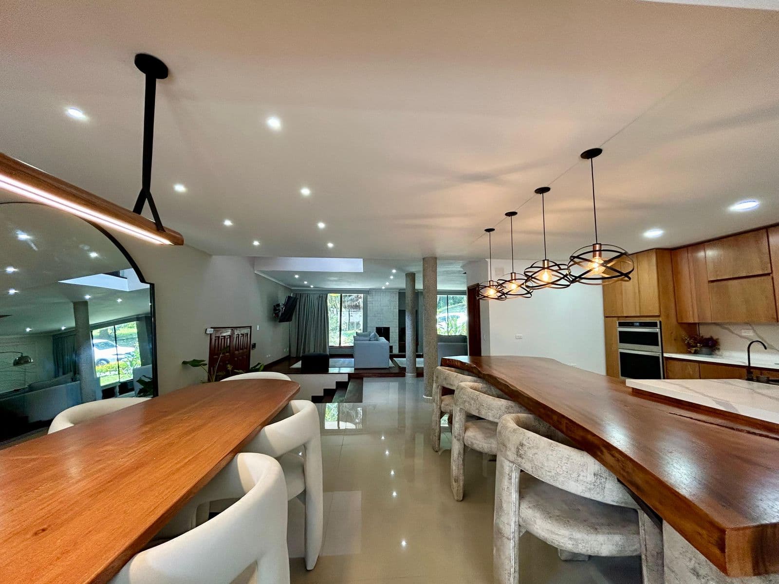 Casa Vivienda en arriendo en Altos Del Cola Del Zorro, El Poblado, Medellín — foto 5 de 20