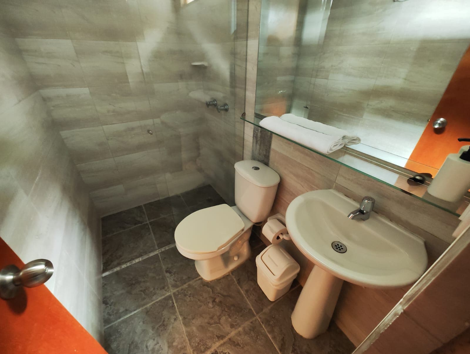 Apartamento en arriendo en La Palma, Belen, Medellín — foto 5 de 10