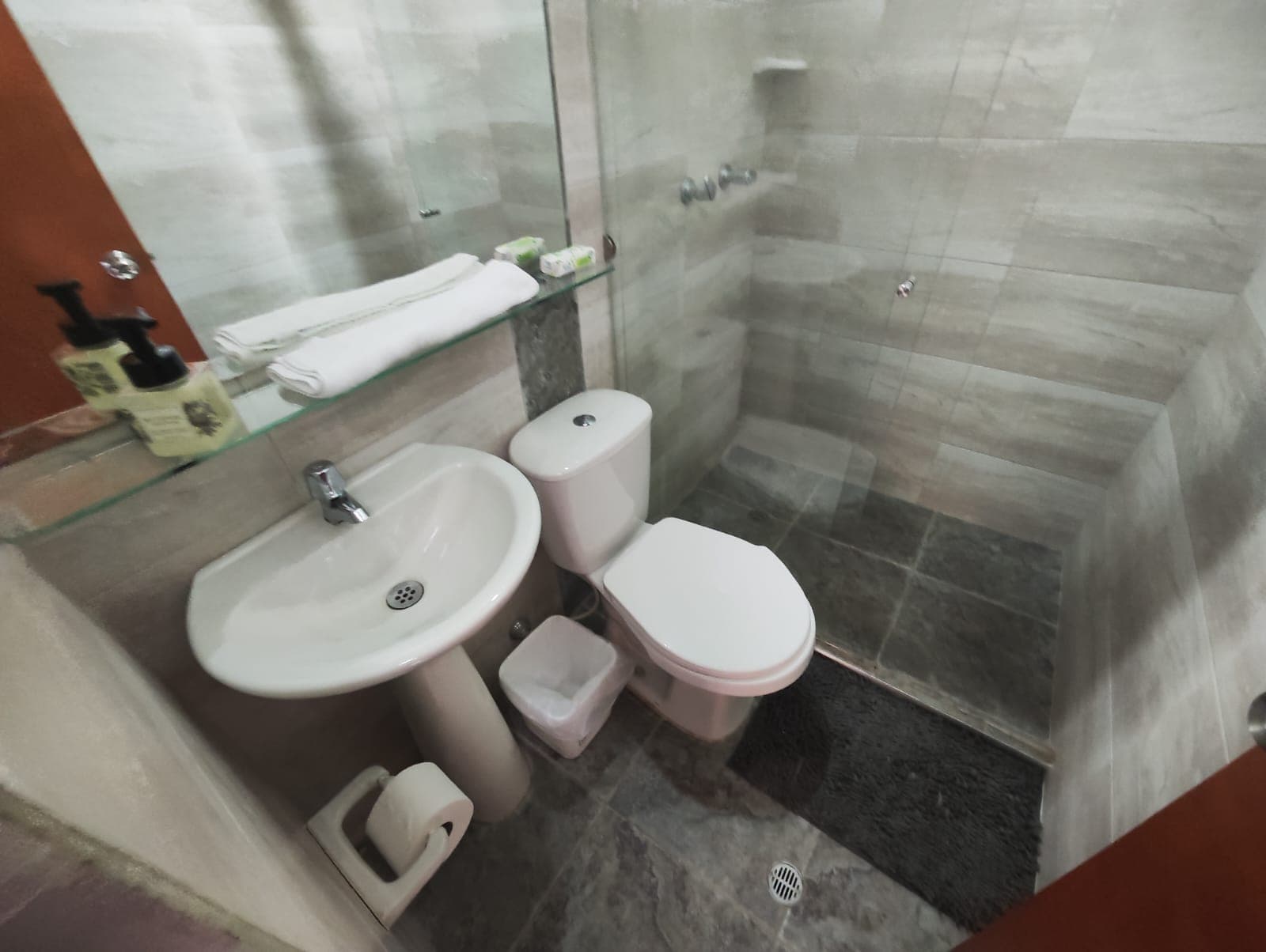 Apartamento en arriendo en La Palma, Belen, Medellín — foto 3 de 11
