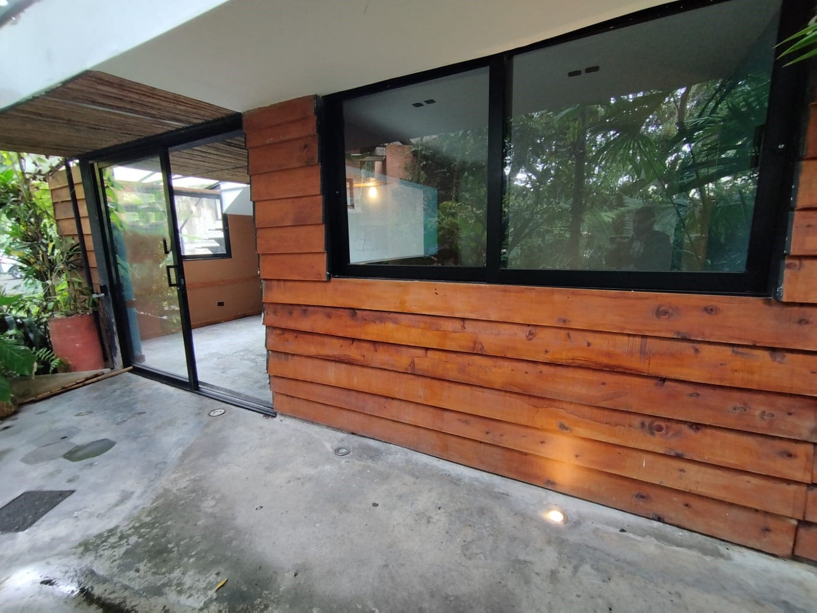 Local en arriendo en Manila, El Poblado, Medellín — foto 1 de 15