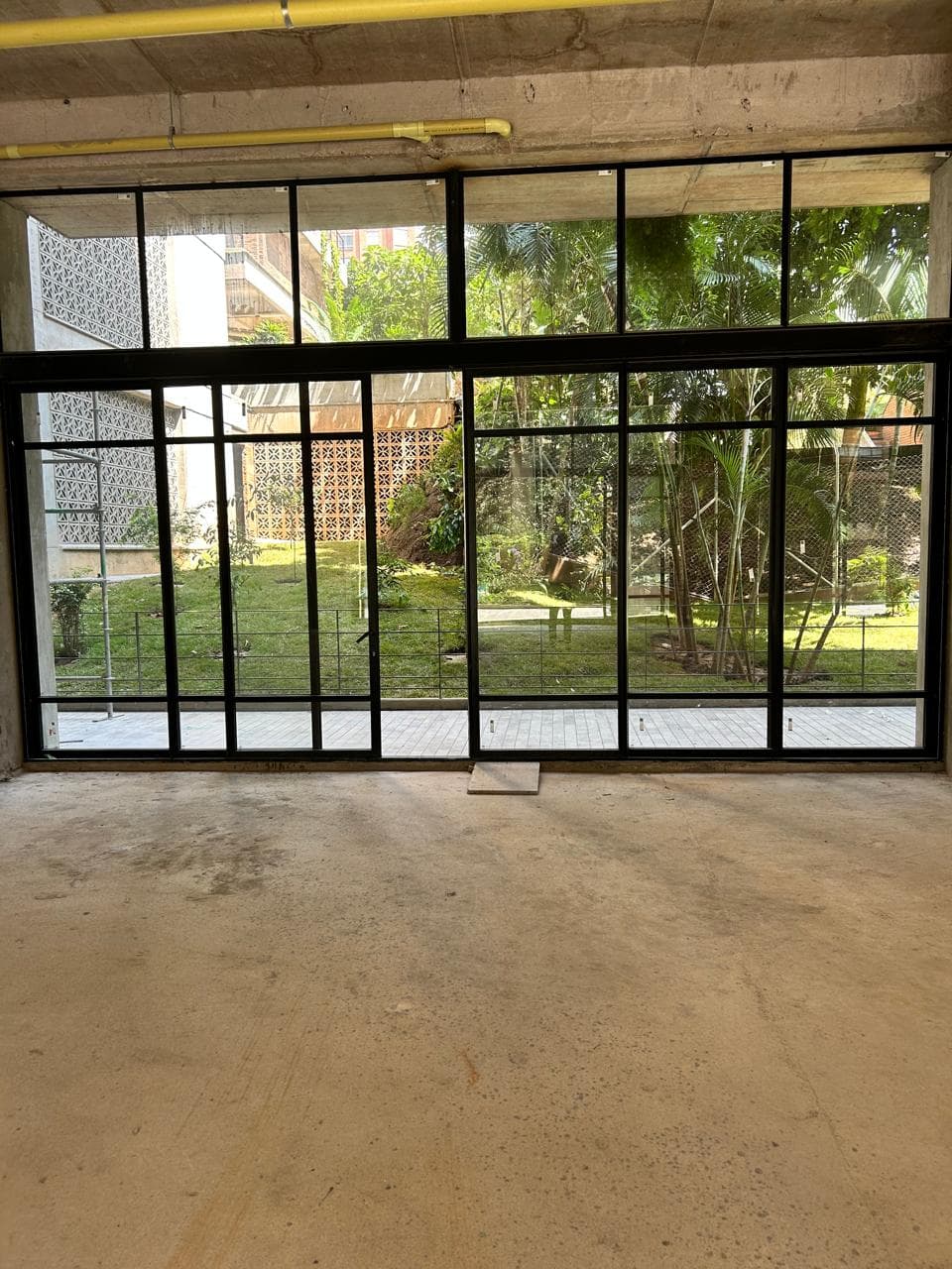 Local en arriendo en Las Lomas, El Poblado, Medellín — foto 2 de 11