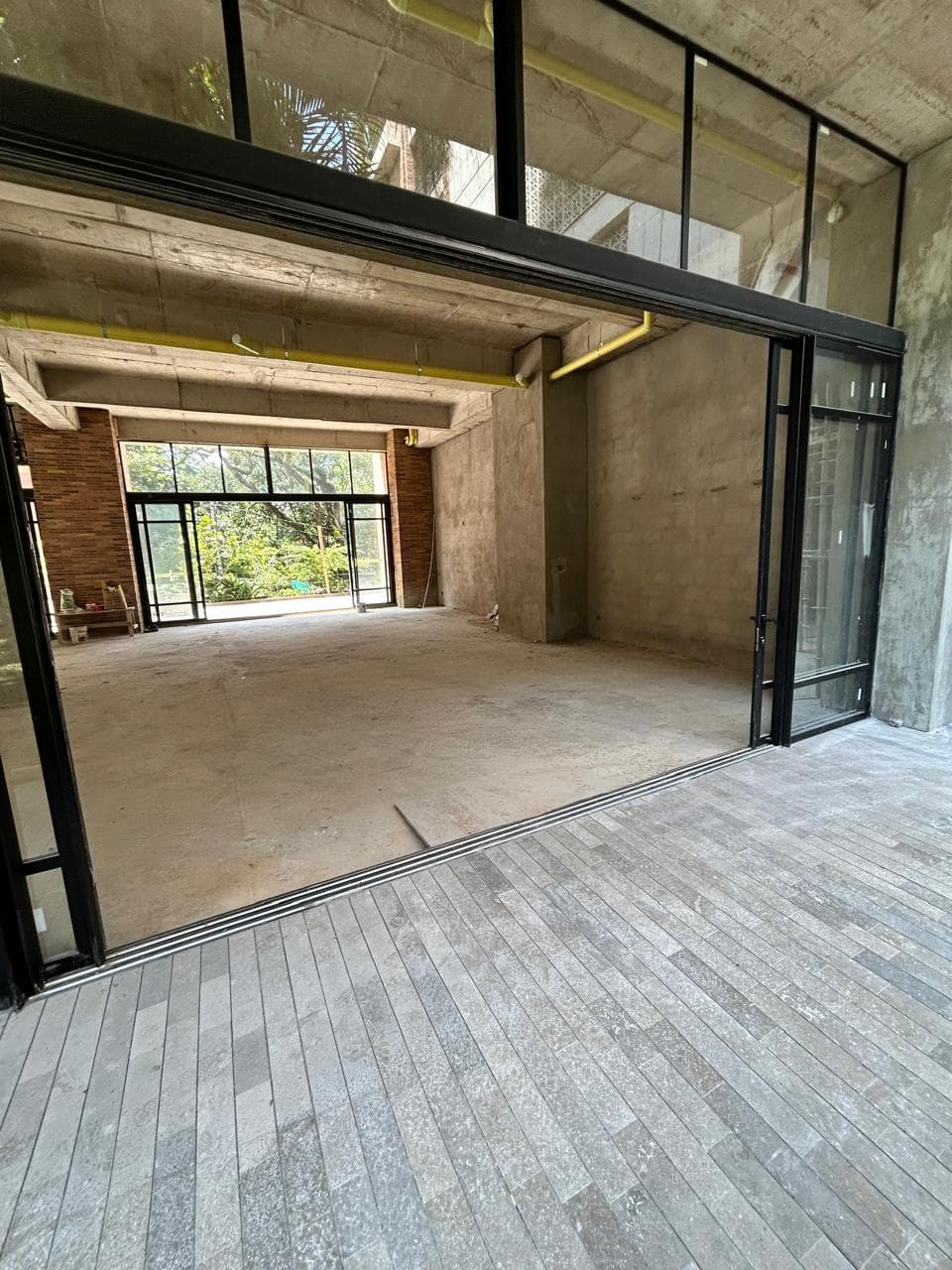Local en arriendo en Las Lomas, El Poblado, Medellín — foto 4 de 11