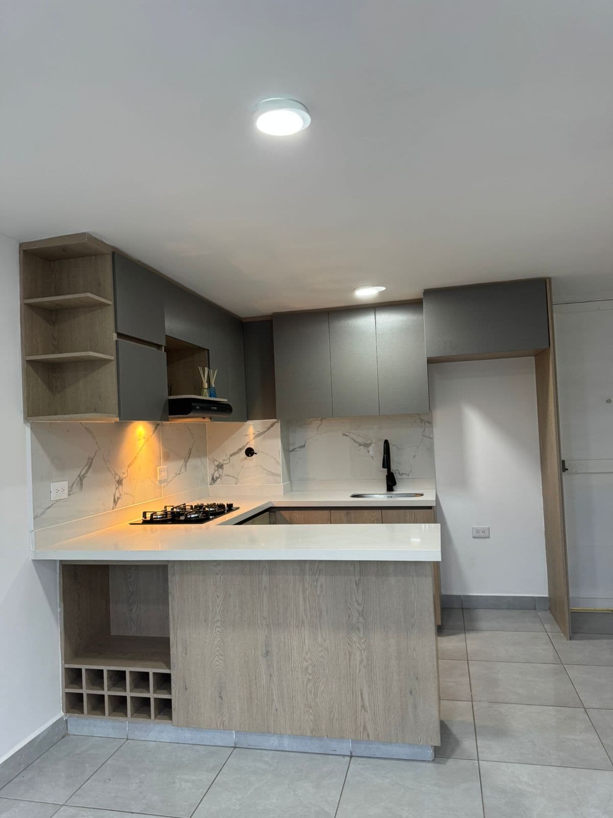 Apartamento en arriendo en La Ceja — foto 2 de 8