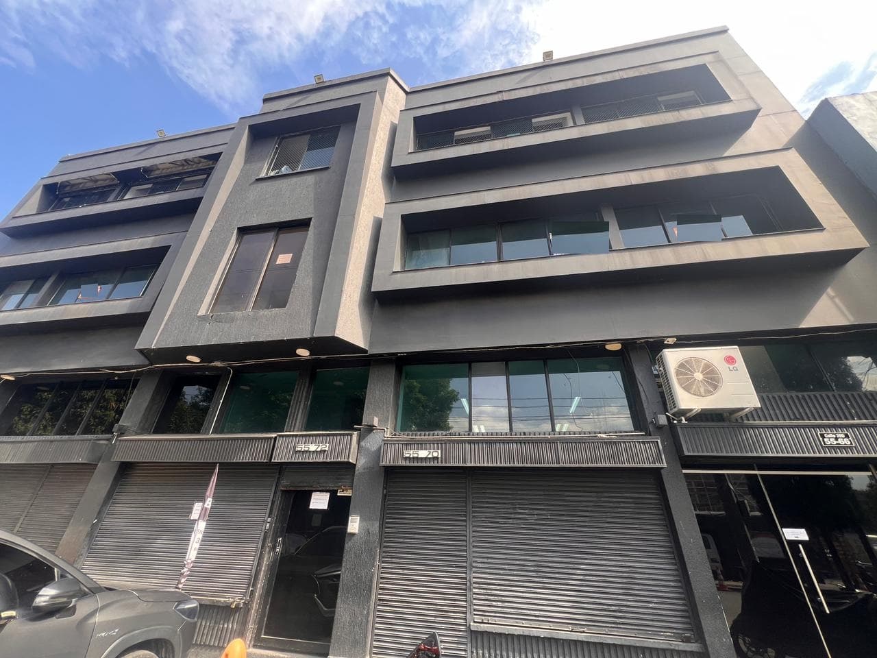 Bodega en arriendo en Tenche, Guayabal, Medellín — foto 1 de 20