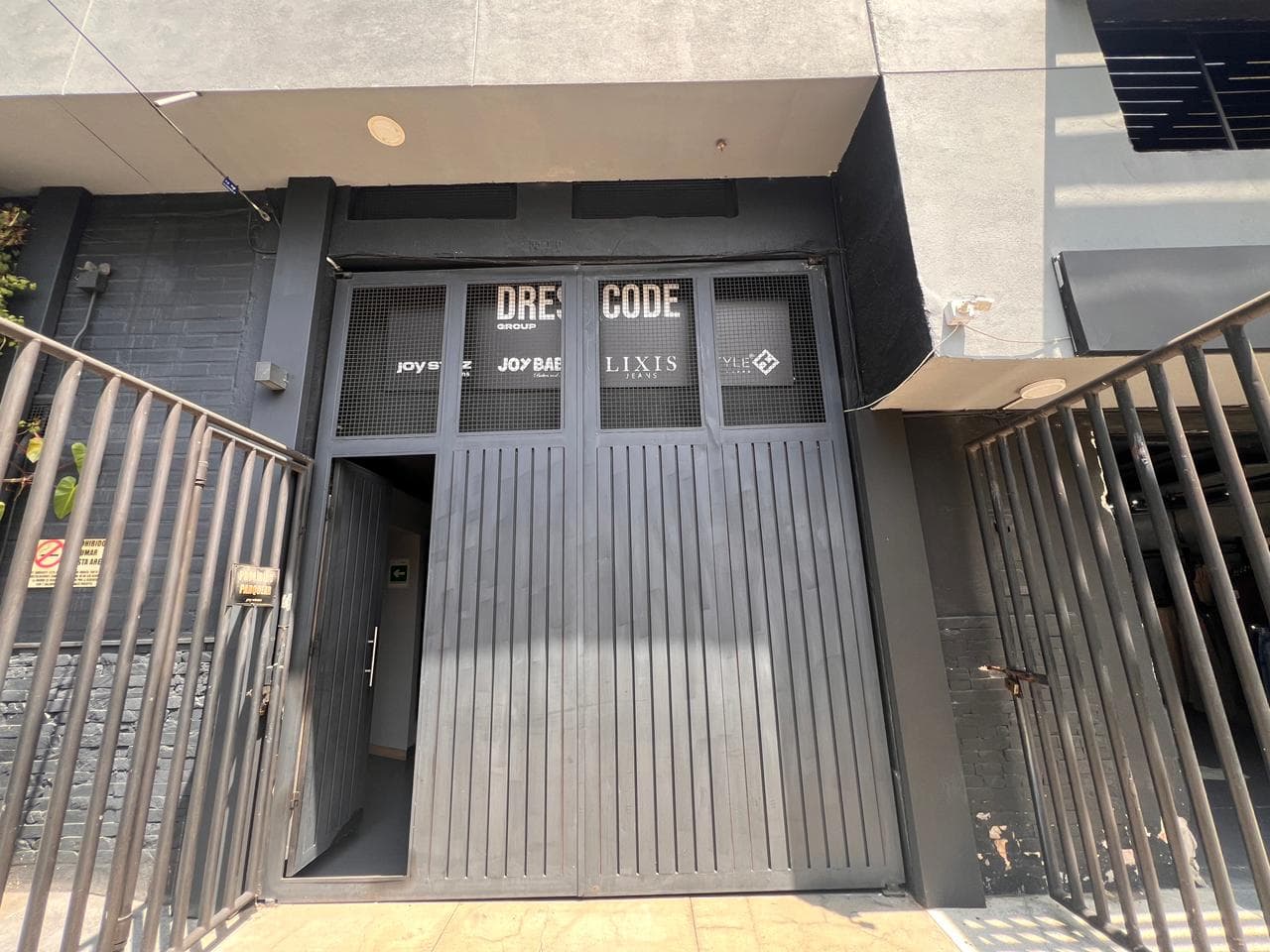 Bodega en arriendo en Tenche, Guayabal, Medellín — foto 1 de 13