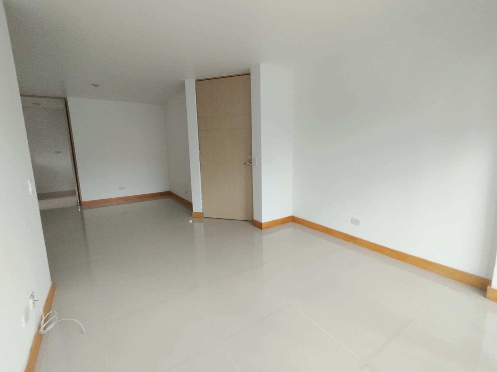 Apartamento en arriendo en Camino Verde, Envigado — foto 2 de 13