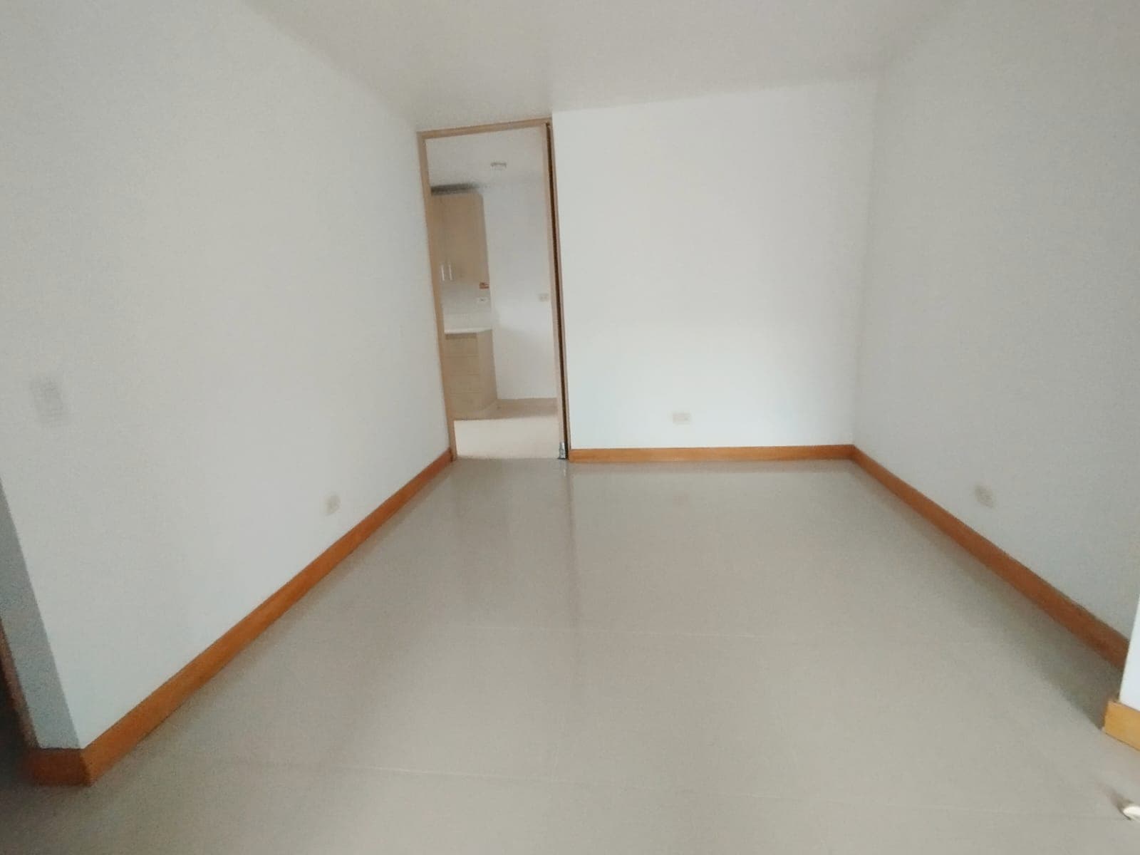 Apartamento en arriendo en Camino Verde, Envigado — foto 3 de 13