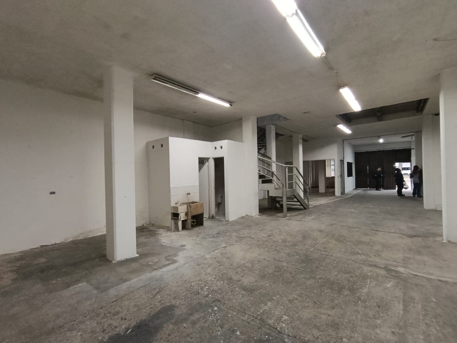 Bodega en arriendo en San Diego, El Poblado, Medellín — foto 3 de 17