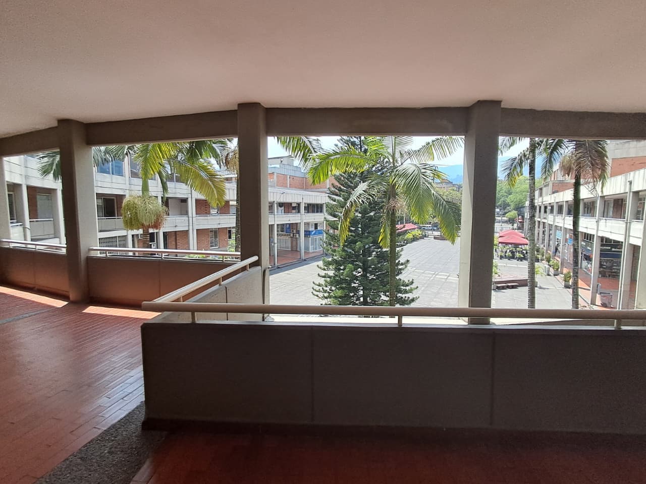 Oficina en arriendo en Miravalle, Belen, Medellín — foto 2 de 20