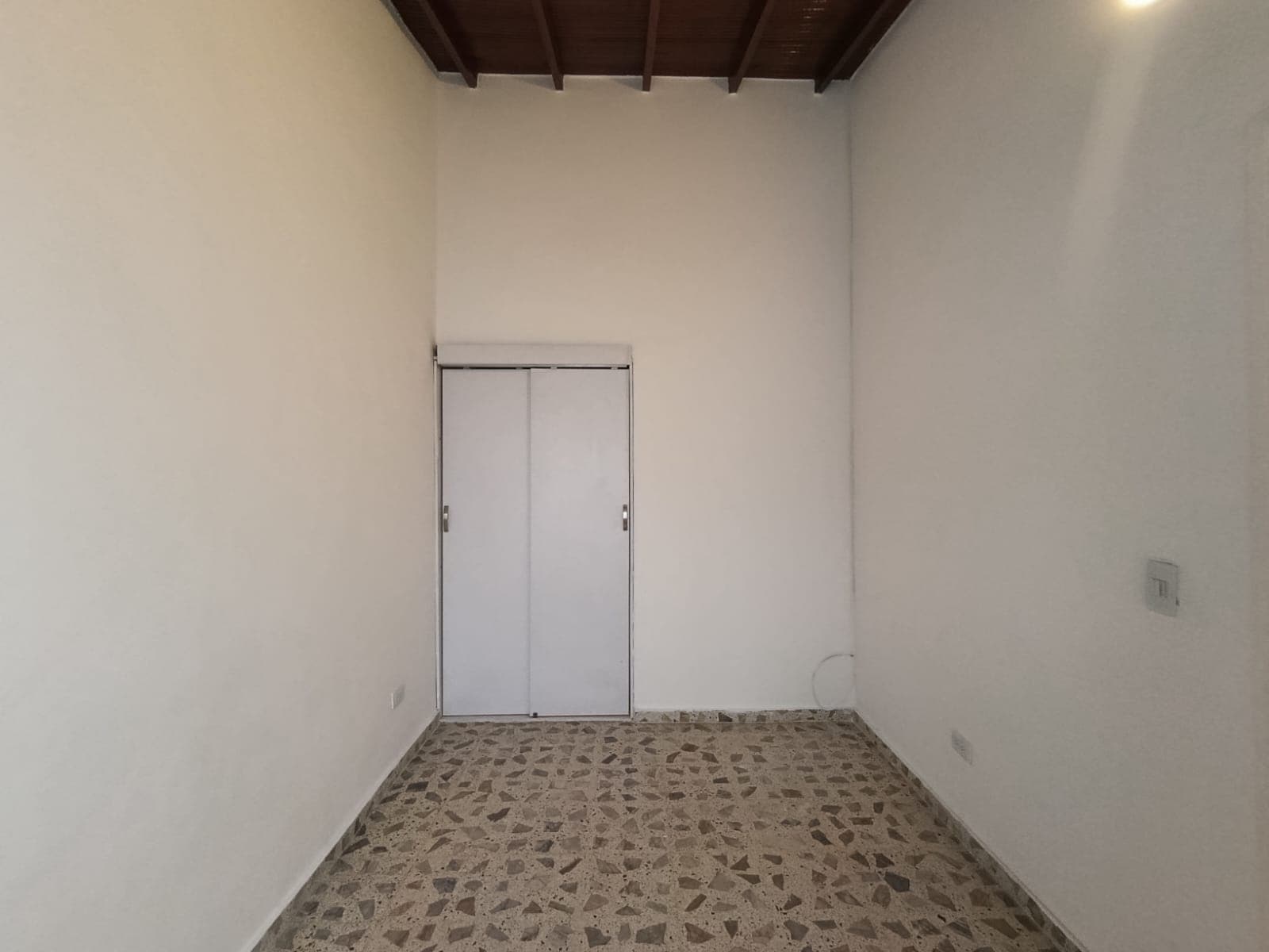 Apartamento en arriendo en Estadio, Laureles, Medellín — foto 5 de 13