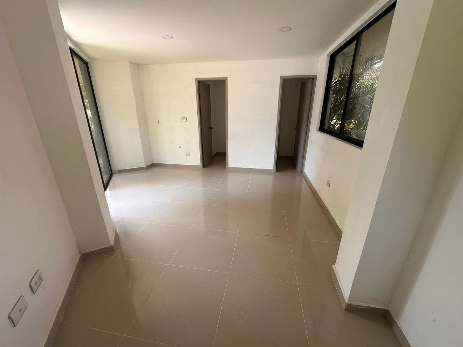Local en arriendo en Almería, La America, Medellín — foto 2 de 6