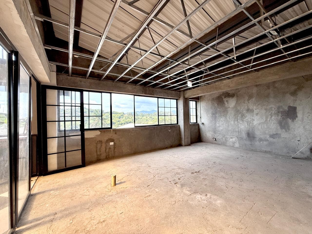 Local en arriendo en Cerritos, Pereira — foto 1 de 10