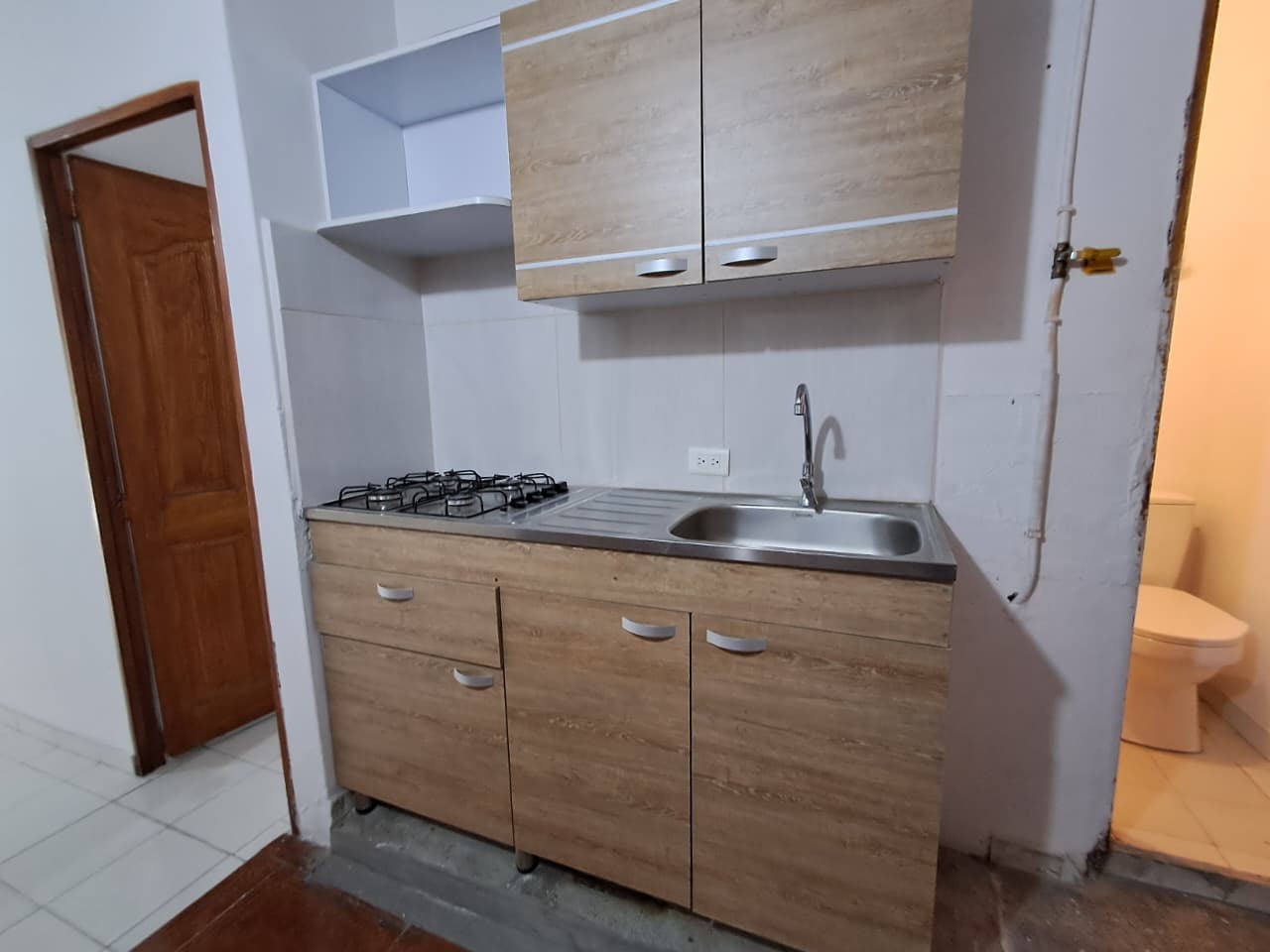 Apartamento en arriendo en Santa Lucía, La America, Medellín — foto 2 de 15