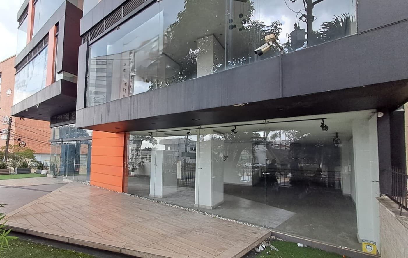 Edificio en arriendo en Invico, Pereira — foto 2 de 11